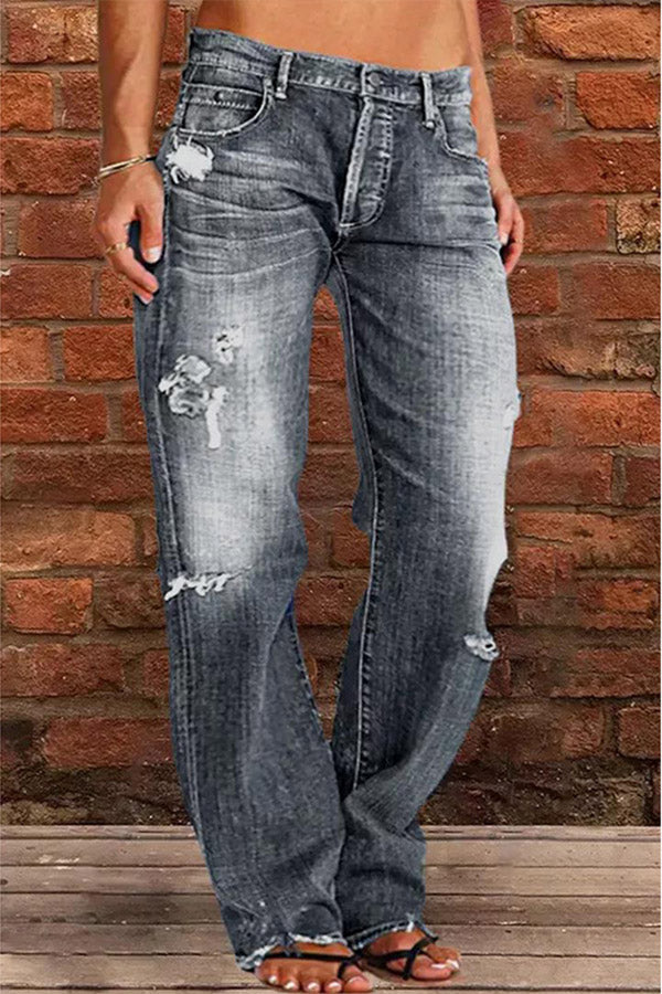 Ultra 90s Straight Legged Jeans