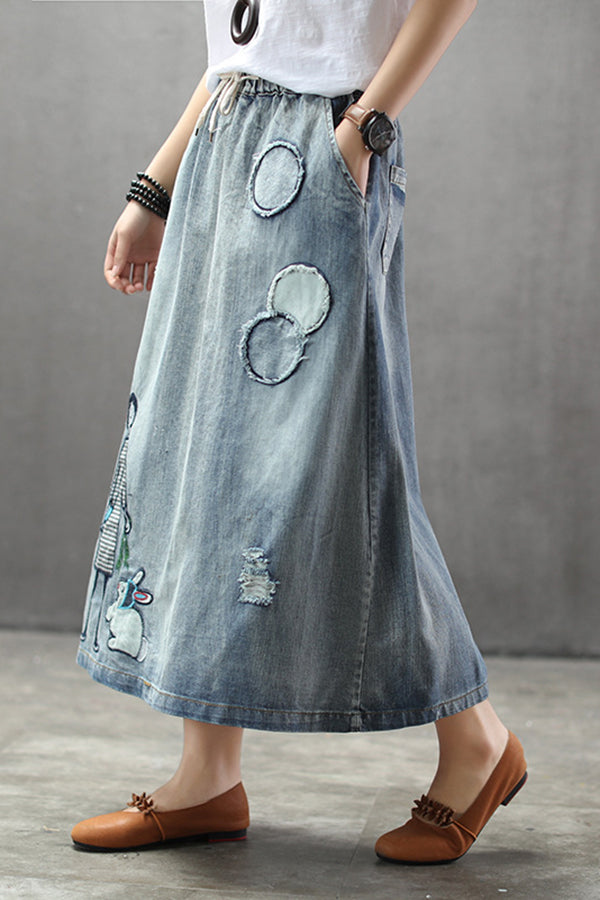 Circle Patch Elastic Waist Ripped Washed Denim Skirt