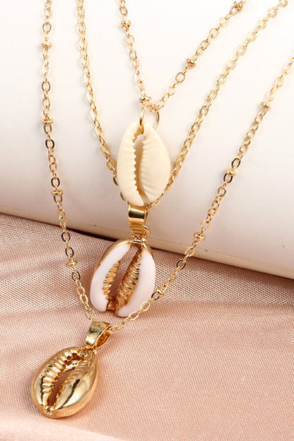 Gold Trim Seashell Pendant Necklace