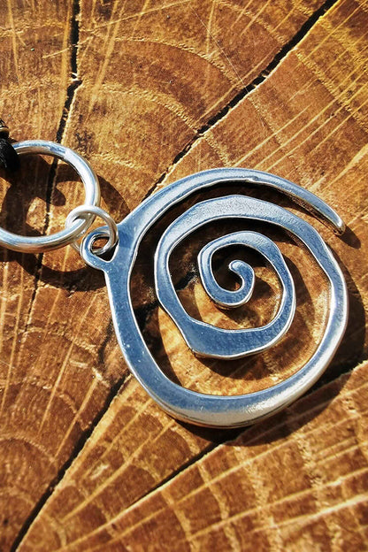 Swirl Leather Cord Alloy Vintage Necklace